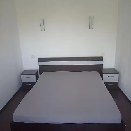 아파트 Mamaia Sat Any